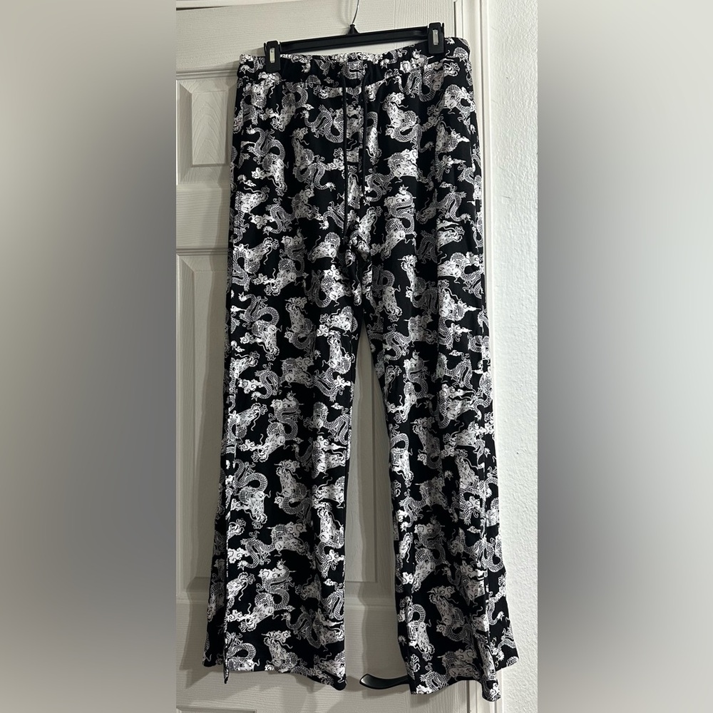 Creatures of XIX / CXIX Black and White Dragon Print Open Leg Joggers